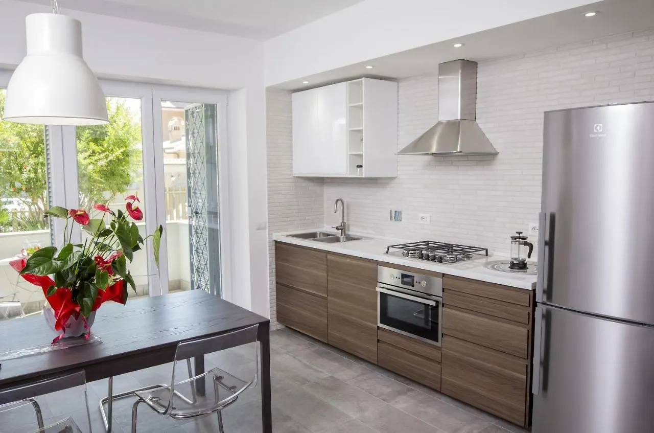 Apartamento Rosa'S House Rome Airport Fiumicino Italia