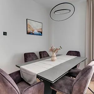 Zajezdnia Wrzeszcz 2 By Grand Apartament Gdańsk